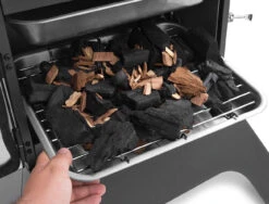 Broil King Vertical Charcoal Smoker / Räucherofen -Camping Geschäft 11895 Broil King Vertical Charcoal Smoke 13 1607697276