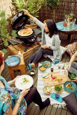 Outdoorchef Minichef 420 G Gas Tischgrill -Camping Geschäft 18 128 05 18 128 06 P 420 G MINICHEF view2 amb