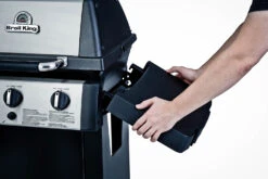 Broil King GEM 310 Gasgrill Inkl. Grillfürst Fettschiene - Modell 2023 -Camping Geschäft 21509 broil king gem 320 seitenablage ab 10 1607698637