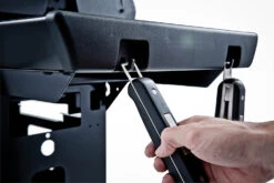 Broil King Signet 390 Gasgrill Inkl. Drehspieß - X-DEAL Inkl. Gussplatte, Fettschiene Und Abdeckhaube -Camping Geschäft 22020 broil king signet 390 haken seiten 15 1607699295