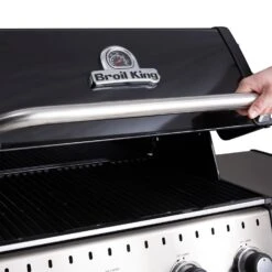 Broil King Baron 490 Black Gasgrill Inkl. Drehspieß - Modell 2023 - Grillfürst Deal Mit Zusätzlichen Edelstahl Grillrosten -Camping Geschäft 22241 Broil King Gasgrill 875282 BARON49 4 1611046968