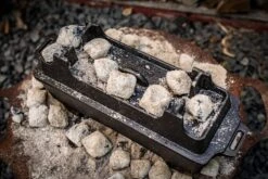 Grillfürst Dutch Oven Set BBQ Kastenform BK4 Aus Gusseisen - X-DEAL Inkl. Tragetasche / Aufbewahrungstasche, Gusseisen Pflege Und Deckelheber 24 Grillfürst Dutch Oven Set BBQ Kastenform BK4 Aus Gusseisen - X-DEAL Inkl. Tragetasche / Aufbewahrungstasche, Gusseisen Pflege Und Deckelheber -Camping Geschäft BBQ Kastenform Briketts