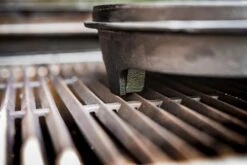 Grillfürst Dutch Oven BBQ Edition DO9 - Borussia Dortmund Edition -Camping Geschäft BVB Topf Dutch Oven Fuesse