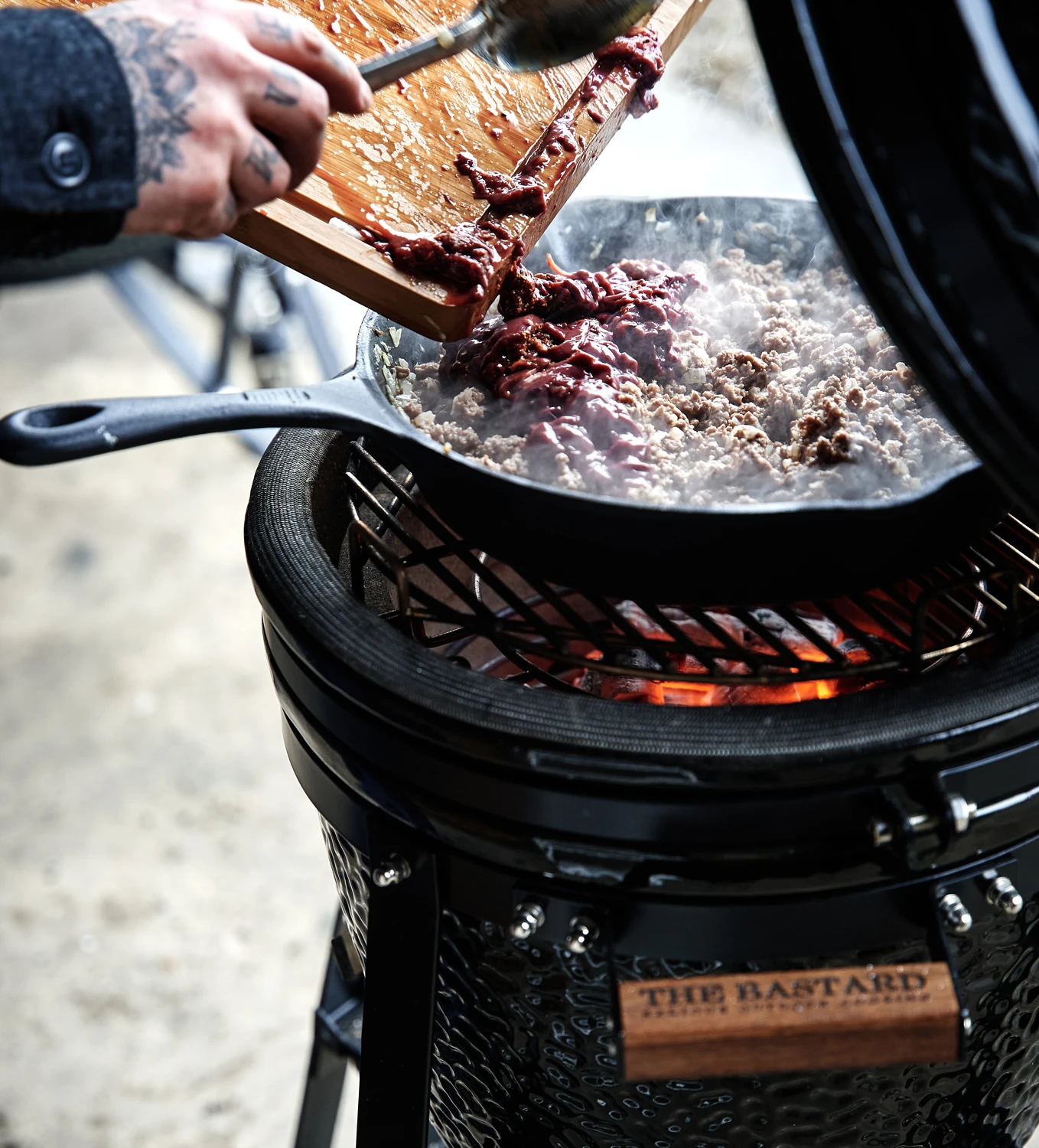 The Bastard Frypan / Gusseisenpanne Medium Ø 20 Cm 3 The Bastard Frypan / Gusseisenpanne Medium Ø 20 Cm