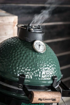 Big Green Egg Mini Keramikgrill -Camping Geschäft Big Green Egg Mini Keramilgrill Tischgrill