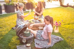 Big Green Egg MiniMax Keramikgrill Mit EGG Carrier -Camping Geschäft Big Green Egg MiniMax Campinggrill 1