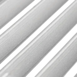 Broil King Imperial S690 XL PRO IR Gasgrill - Modell 2023 -Camping Geschäft Broil King Edelstahl Gussroste Makro 1