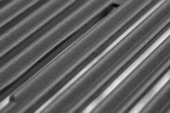 Broil King Regal 690 XL Black Gasgrill Inkl. Drehspieß - Modell 2023 -Camping Geschäft Broil King Regal 690 Gusseisenrost wendbar 2