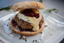 Grillfürst Universal Grillplatte Rund / Wendeplatte Aus Gusseisen Ø 35 Cm -Camping Geschäft Burger Gusseisen Grillplatte