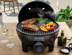 CADAC Elektrogrill Tischgrill E-Braai 40 BBQ / Dome Black 22 CADAC Elektrogrill Tischgrill E-Braai 40 BBQ / Dome Black -Camping Geschäft CADAC Elektrogrill hohe Temperaturen