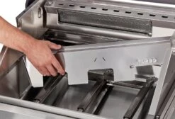 Enders Gasgrill Kansas II Pro 3 SIK Turbo -Camping Geschäft Enders Gasgrill Kansas II Pro 3 SIK Turbo 8713 Flammenabdeckung