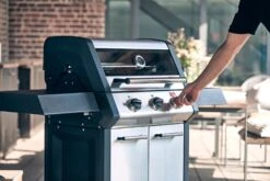 Enders Gasgrill Monroe Pro X 3 S Turbo -Camping Geschäft Enders Gasgrill Monroe ProX 3 S Turbo 800 Grad Zone