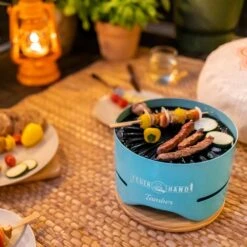 Feuerhand Tischgrill Tamber Lichtgrün -Camping Geschäft Feuerhand Tamber Tischgrill Lichtgruen Lifestyle