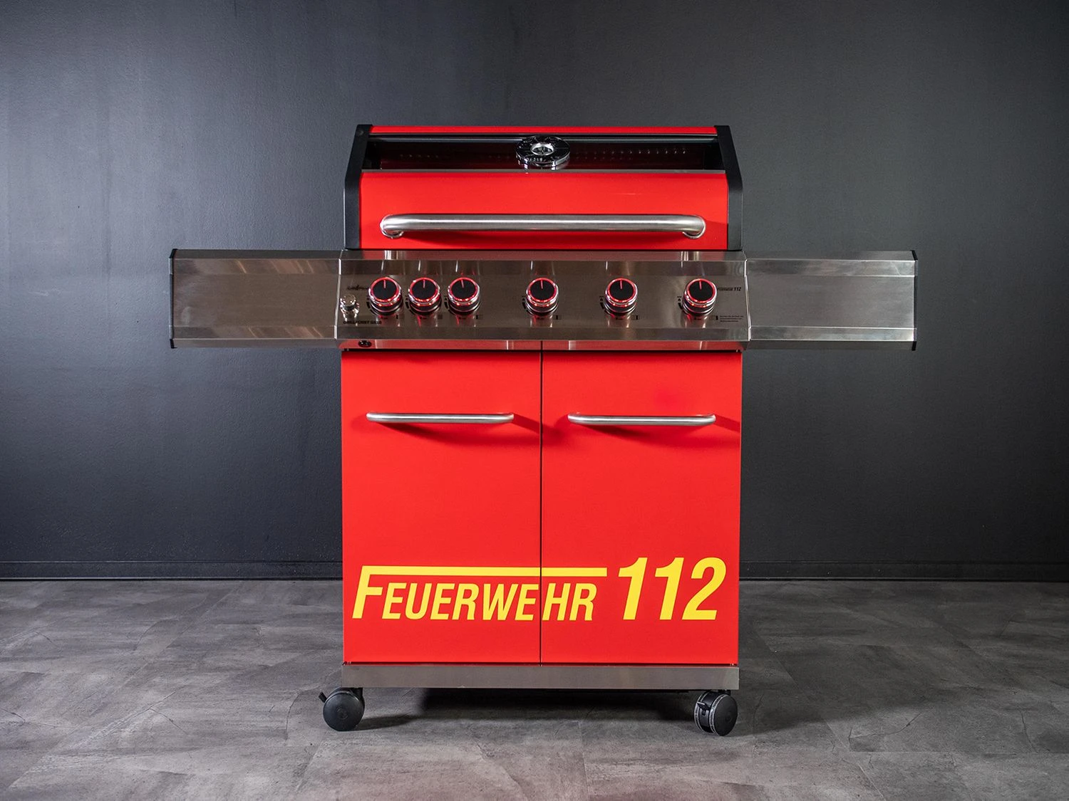Grillfürst G510G 5-Brenner Gasgrill Mit Hochtemperaturbrenner Und Gusseisen Rosten - Feuerwehr Edition 4 Grillfürst G510G 5-Brenner Gasgrill Mit Hochtemperaturbrenner Und Gusseisen Rosten - Feuerwehr Edition – Bild 2