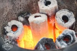 Greek Fire Holzkohlebriketts 10kg -Camping Geschäft Greek Fire bei durchgluehen 2