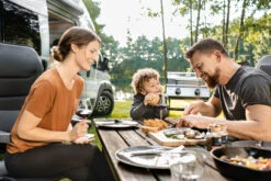 Grillfürst G201E 2-Brenner Gasgrill Portabel V2 - Campinggrill / Balkongrill 50mbar - Inkl. Untergestell -Camping Geschäft Grillfuerst Campinggrill Picknich unterwegs