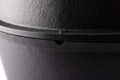 Grillfürst Dutch Oven BBQ Edition DO28 - XXL Dutch Oven -Camping Geschäft Grillfuerst Dutch Oven DO28 Thermometer Durchfuehrung