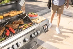 Grillfürst G521E Smart Grill - Mit Automatischer Temperatursteuerung, Hochtemperaturbrenner, Heckbrenner Und Edelstahl Rosten -Camping Geschäft Grillfuerst G521E Smart Grill Temperaturfuehler
