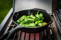 Grillfürst G620G 6-Brenner Gasgrill - Eintracht Frankfurt Edition - Gusseisenroste -Camping Geschäft Grillfuerst Gasgrill Pimentos de Padron 12