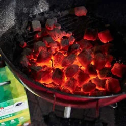 McBrikett KOKOKO EGGS 8 Kg 9 McBrikett KOKOKO EGGS 8 Kg -Camping Geschäft Mcbrikett Kokoko Eggs Kokoskohle Glutbild