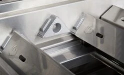 Napoleon Prestige Pro 665-3 Edelstahl Einbaugrill Erdgas - Inkl. Drehspieß - Modell 2023 -Camping Geschäft Napoelon Prestige Pro Brennerabdeckungen Sear Plates 1