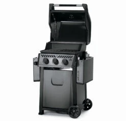 Napoleon Freestyle 365 Gasgrill, Graphit - Modell 2023 - X-DEAL Inkl. Drehspiess -Camping Geschäft Napoleon Freestyle 365 Gasgrill Seite Deckel offen 2