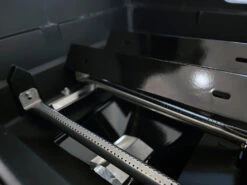 Napoleon Freestyle 365 Gasgrill, Graphit - Modell 2023 -Camping Geschäft Napoleon Freestyle Flammenschutzbleche Brenner