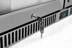 Napoleon Outdoor - Kühlschrank, 210 Liter, 2-türig Mit Doppelverglasung Und LED Beleuchtung - Wasserdicht Nach IP24 -Camping Geschäft Napoleon Outdoor Kueche Kuehlschrank 2 tuerig Schloss