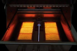 Napoleon Luxus Outdoor Küche Oasis 400 Mit Prestige Pro 825 Edelstahl Einbaugrill Ohne Vordefinierte Arbeitsplatte -Camping Geschäft Napoleon Prestige PRO825 doppelte Sizzle Zone 1