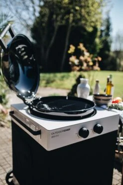 Outdoorchef Gas Kugelgrill Arosa 570 G Tex 19 Outdoorchef Gas Kugelgrill Arosa 570 G Tex -Camping Geschäft Outdoorchef Arosa 570 G TEX Dckelscharnier 1