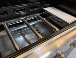 Outdoorchef Gasgrill Australia 455 G Mit Infrarotbrenner -Camping Geschäft Outdoorchef Australia 455G Brenner