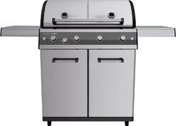 Outdoorchef Dualchef S 425 G Edelstahl Gasgrill Mit Seitenkocher + Blazing Zone Infrarotbrenner + DGS Gusseisen Grillrost 2 Stk. + DGS Gemüse Grillrost 2 Stk. -Camping Geschäft Outdoorchef Dualchef Gasgrillstation