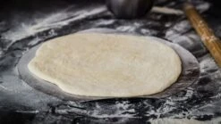 Grillfürst Pizzastein 33 Cm Mit Pizzablech -Camping Geschäft Pizzablech Teig