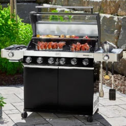 Rösle Gasgrill Videro G6-S VARIO+ - Modell 2023 - X-DEAL Inkl. Abdeckhaube Und Grillplatte -Camping Geschäft Roesle Gasgrill Videro G6 S Mood 3