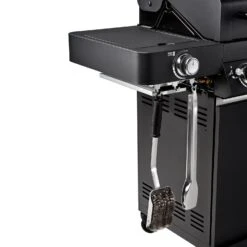 Rösle Gasgrill BBQ-Station Videro G4-S Vario+ Nero Schwarz - Modell 2023 - X-DEAL Inkl. Abdeckhaube -Camping Geschäft Roesle Videro G4 S Vario NERO matt schwarz Besteckhalter 4