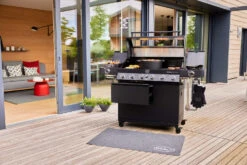 Rösle Gasgrill Videro Pro G6-S Vario+ Mattschwarz - Modell 2023 -Camping Geschäft Roesle Videro Pro G6 S Lifestyle