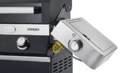 Rösle Gasgrill Videro G4-S VARIO+ Schwarz - Modell 2023 - SMART Deal Inkl. Grillfürst Grill Control + Abdeckhaube Und Grillplatte -Camping Geschäft Roesle Videro schwarz klappbare Seitenteile Seitenkocher 5