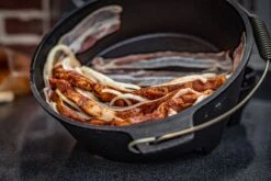 Grillfürst Dutch Oven BBQ Edition DO9 - Borussia Dortmund Edition -Camping Geschäft Schichtfleisch im Dortmund Dutch Oven