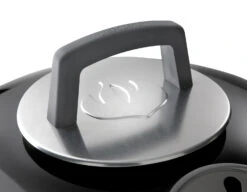 Napoleon Holzkohlegrill Kugelgrill Ø 57cm -Camping Geschäft napoleon kugelgrill 57 deckelgriff NK22K LEG 2