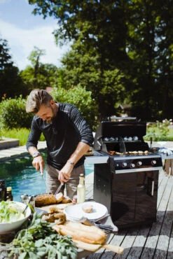 Outdoorchef Dualchef 325 G Gasgrill Mit Seitenkocher -Camping Geschäft outdoorchef dualchef 325 g garten 18 700 02 2