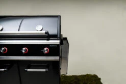 Outdoorchef Dualchef 425 G Gasgrill Mit Seitenkocher 39 Outdoorchef Dualchef 425 G Gasgrill Mit Seitenkocher -Camping Geschäft outdoorchef dualchef 425 g seitenablage abgeklappt 18 700 16