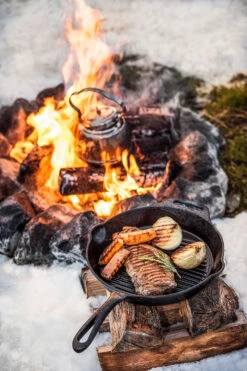 Petromax Grillpfanne Gusseisen Gp30 Mit Stiel -Camping Geschäft petromax grillpfanne stiel lagerfeuer gp30 t