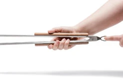 Petromax Grill- Und Kohlenzange (klein) 41 Cm -Camping Geschäft petromax grillzange kohlenzange verriegelung za1