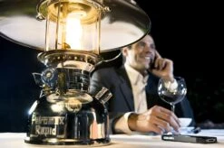 Petromax Petroleumlampe HK500/829 Messing -Camping Geschäft petromax starklichtlampe hk500 px5m 6