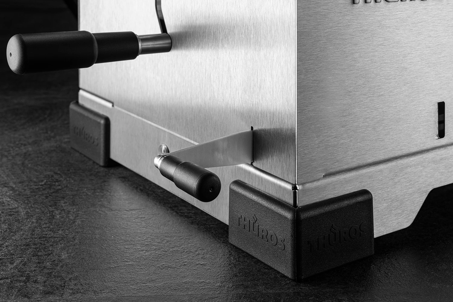 Thüros PRO1 - Modularer Holzkohle Tischgrill Mit Gussrost 6 Thüros PRO1 - Modularer Holzkohle Tischgrill Mit Gussrost – Bild 4